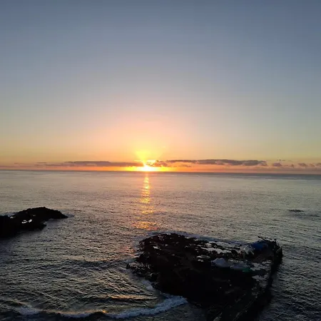 Oceanfront * El Pris