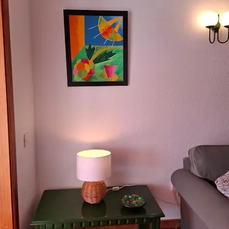 Beachfront Apartment * El Pris