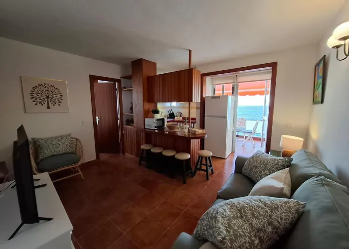 Apartman Oceanfront With Terrace